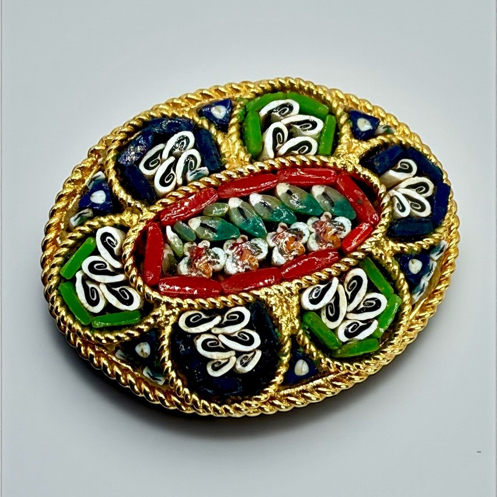 Mosaic Brooch Vtg Multicolor Glass Flowers Oval Gold Tone Jewelry Pin 1.75”